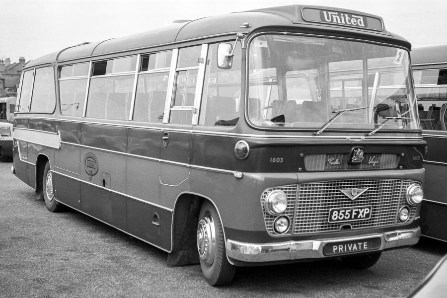 Bedford SB8 Duple Bella Vega (C41F) '1963